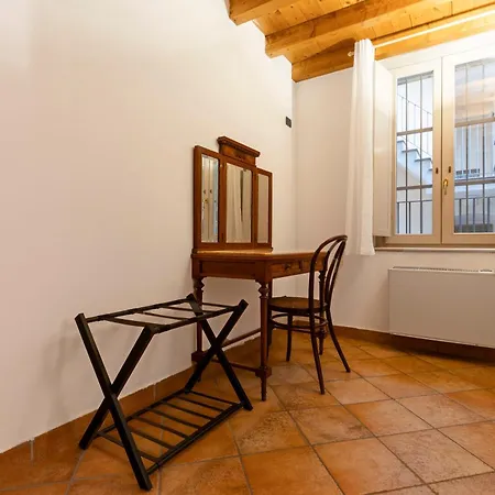 Atmosfera Di Casa Elfran Calore Tradizione In Area Pedonale Apartamento Bérgamo