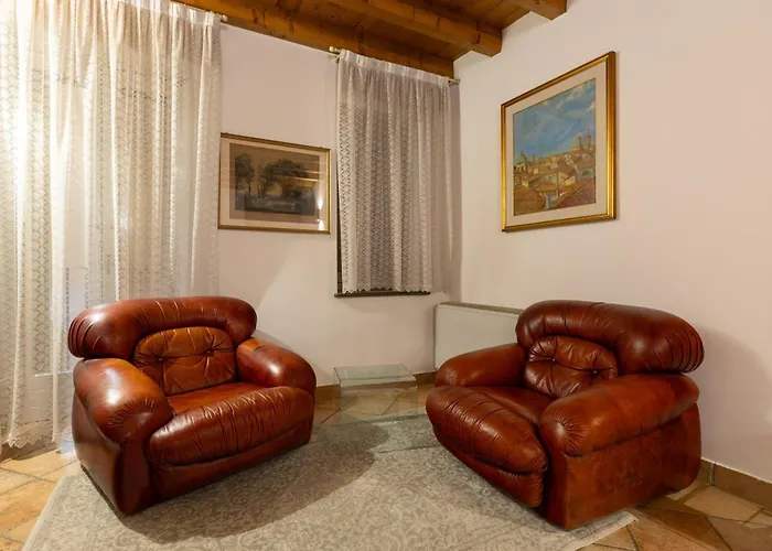 Atmosfera Di Casa Elfran Calore Tradizione In Area Pedonale