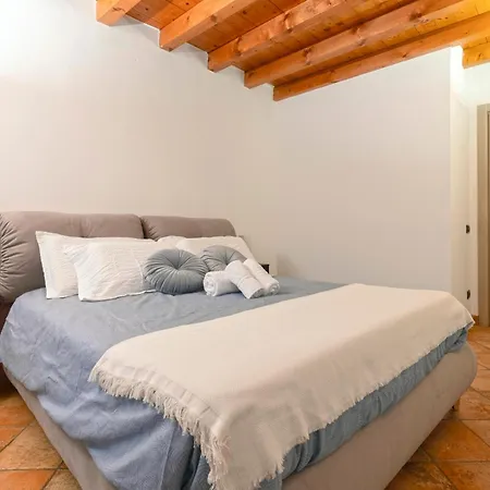 Atmosfera Di Casa Elfran Calore Tradizione In Area Pedonale Apartment