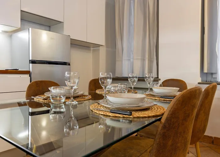 Atmosfera Di Casa Elfran Calore Tradizione In Area Pedonale *